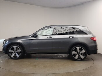 Used Mercedes-Benz GLC 2019 for sale - 76471793: Photo