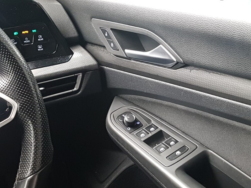 Used Volkswagen Golf 2022 for sale - 76696200: Photo 19