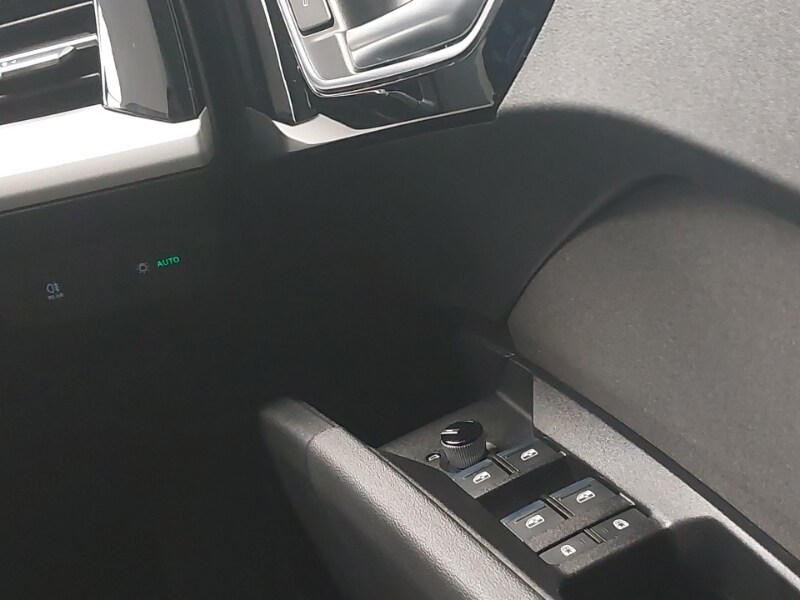 Used Audi Q4 e-tron 2023 for sale - 78164054: Photo 19