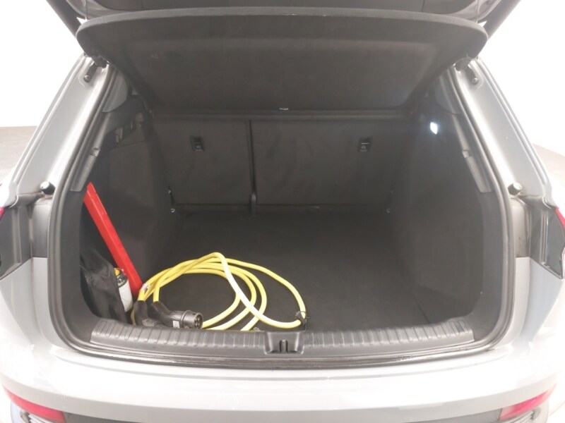 Used Audi Q4 e-tron 2023 for sale - 78164054: Photo 8