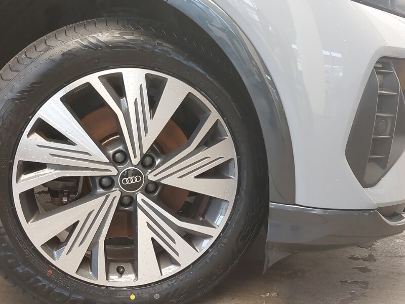 Used Audi Q4 e-tron 2023 for sale - 78164054: Photo 9