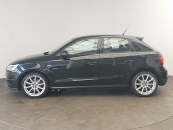 Used Audi A1 2018 for sale - 78783456: Photo