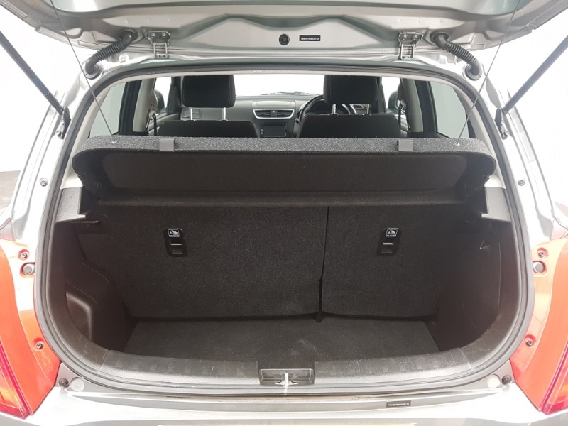 Used Suzuki Swift 2016 for sale - 76629348: Photo 8