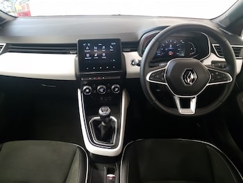 Used Renault Clio 2021 for sale - 75910183: Photo