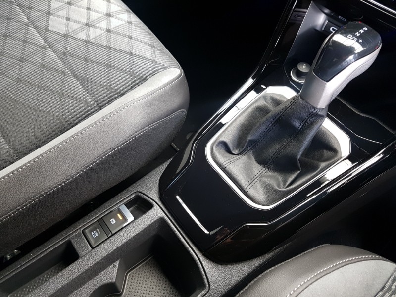 Used Volkswagen T-Roc 2025 for sale - 77223847: Photo 17