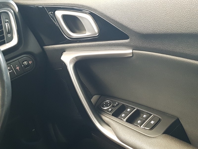Used Kia XCeed 2020 for sale - 76121193: Photo 19