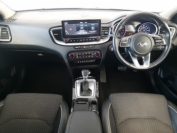 Used Kia XCeed 2020 for sale - 76121193: Photo 2