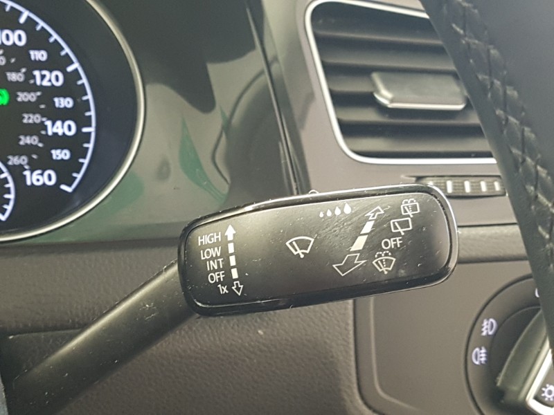 Used Volkswagen Golf 2019 for sale - 76556621: Photo 19