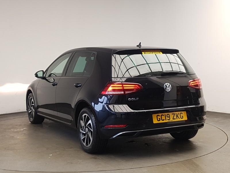 Used Volkswagen Golf 2019 for sale - 76556621: Photo 3
