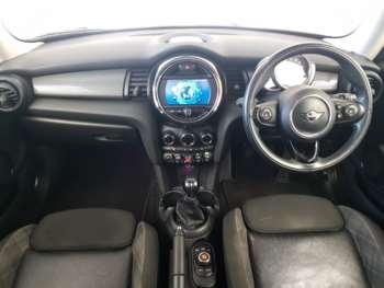 Used MINI Hatch 2018 for sale - 74890132: Photo