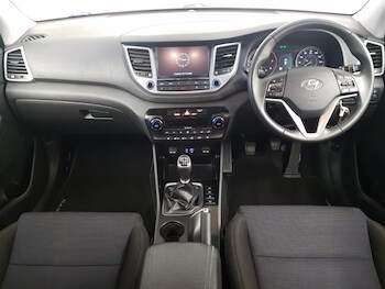 Used Hyundai TUCSON 2016 for sale - 76502441: Photo