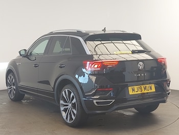 Used Volkswagen T-Roc 2019 for sale - 79157607: Photo