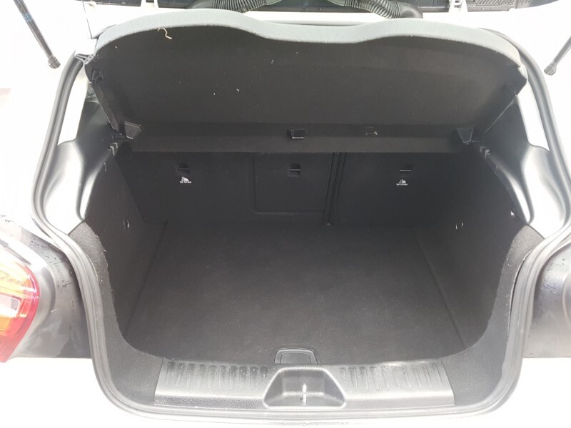 Used Mercedes-Benz A-Class 2017 for sale - 77509385: Photo 8