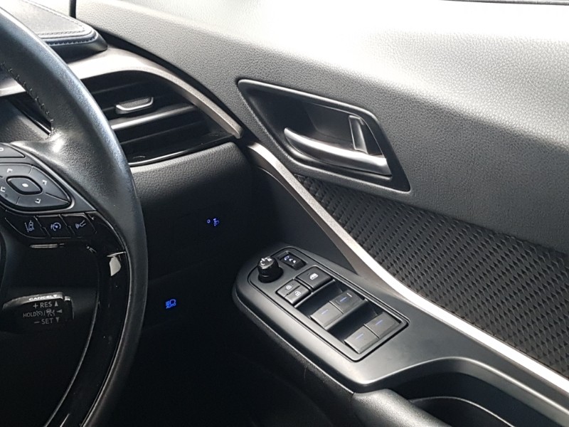 Used Toyota C-HR 2022 for sale - 77548901: Photo 17