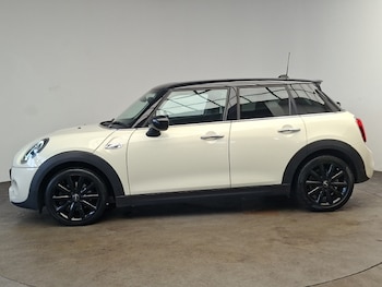 Used MINI Hatch 2020 for sale - 79457934: Photo