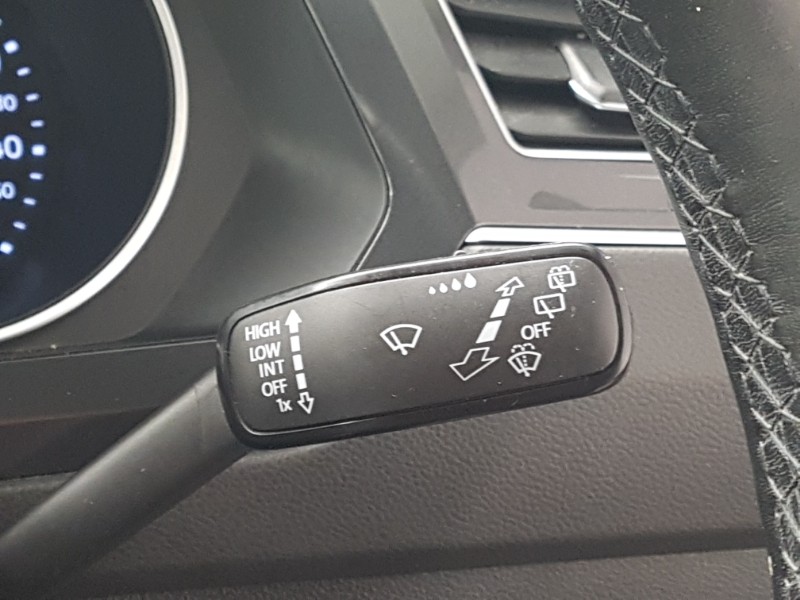 Used Volkswagen Tiguan 2018 for sale - 76560527: Photo 18