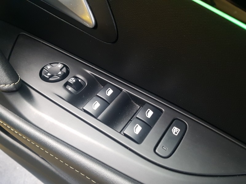 Used Peugeot 208 2021 for sale - 76054953: Photo 12