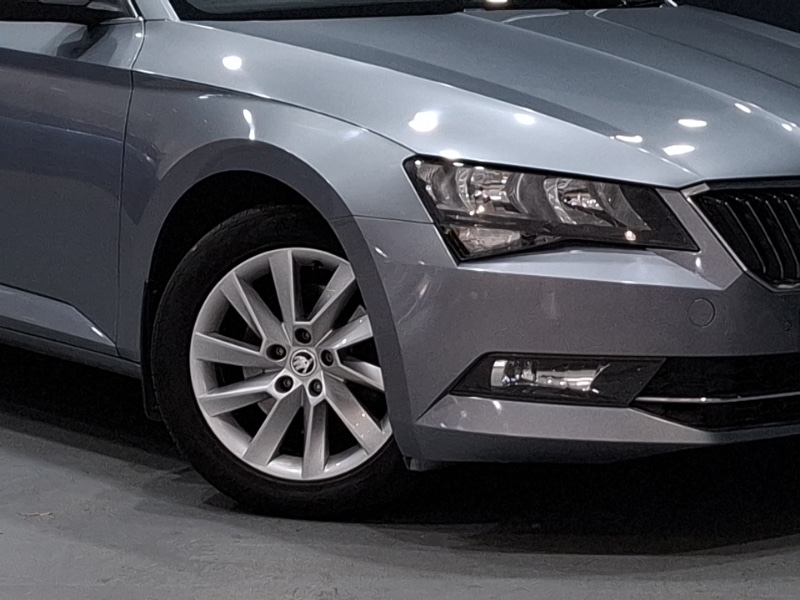 Used Skoda Superb 2019 for sale - 76983484: Photo 9