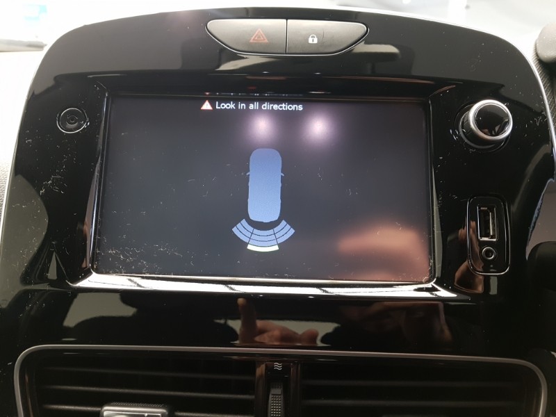 Used Renault Clio 2018 for sale - 76343477: Photo 12