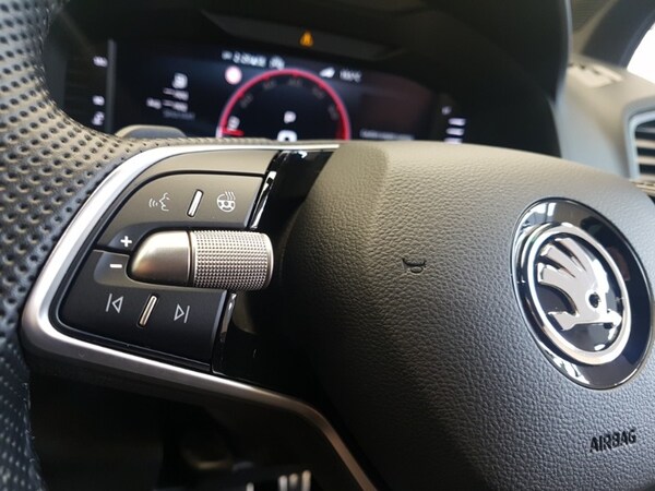 Used Skoda Karoq 2024 for sale - 75718770: Photo 15