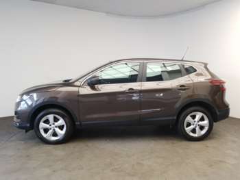 Used Nissan Qashqai 2017 for sale - 74882604: Photo