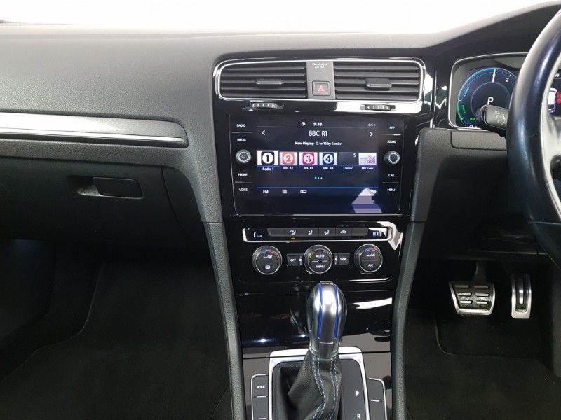 Used Volkswagen Golf 2018 for sale - 77115054: Photo 11