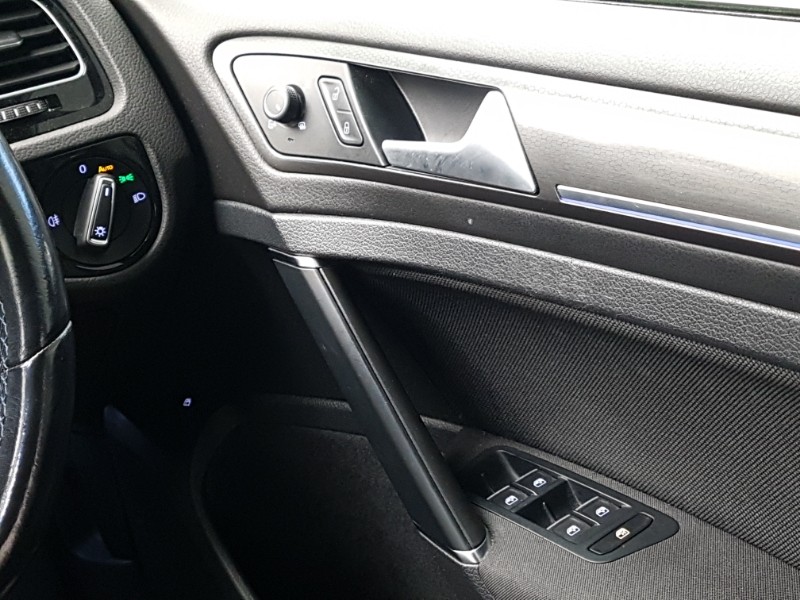 Used Volkswagen Golf 2018 for sale - 77115054: Photo 19