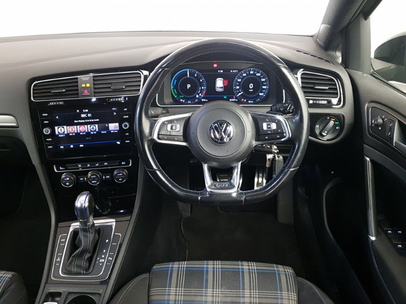 Used Volkswagen Golf 2018 for sale - 77115054: Photo 7