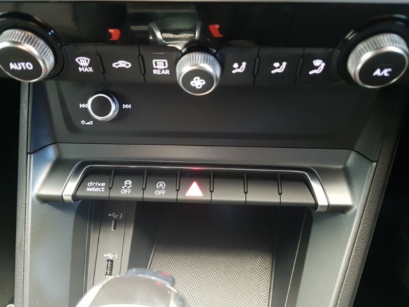 Used Audi Q3 2019 for sale - 78114064: Photo 15