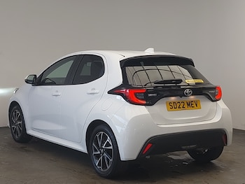 Used Toyota Yaris 2022 for sale - 78312787: Photo