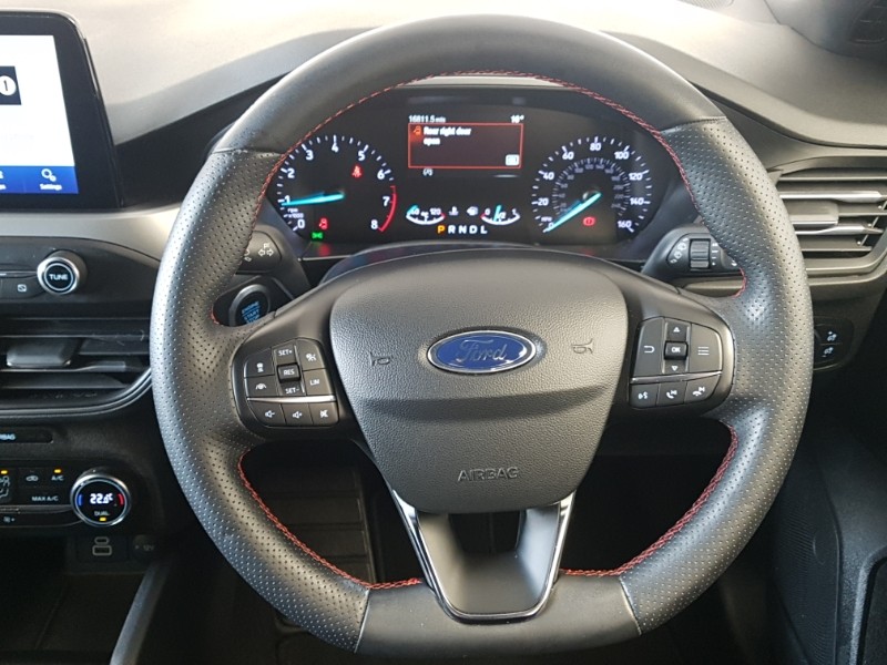 Used Ford Focus 2022 for sale - 77761623: Photo 10