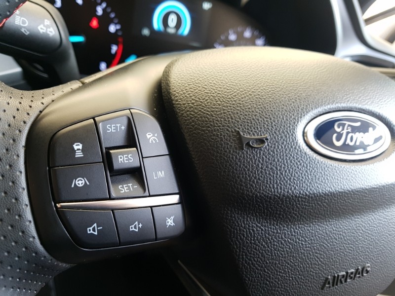 Used Ford Focus 2022 for sale - 77761623: Photo 15