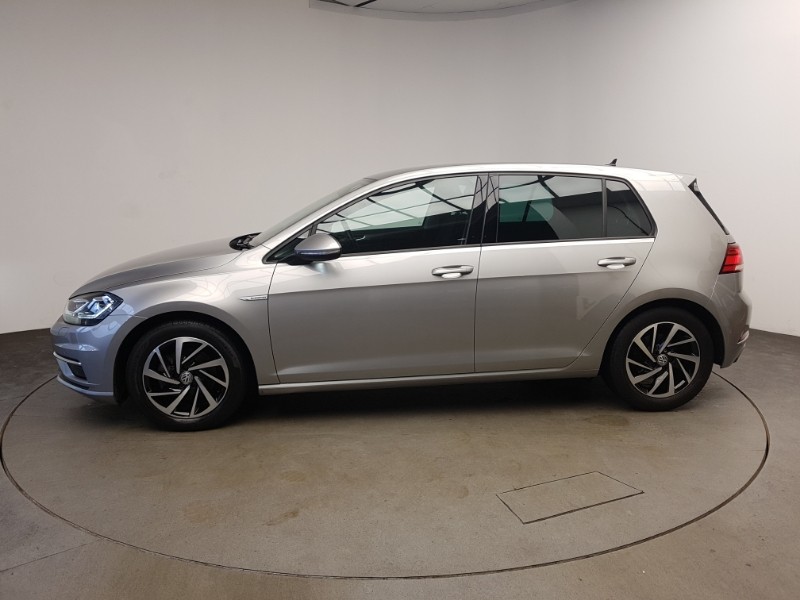 Used Volkswagen Golf 2020 for sale - 77815819: Photo 4