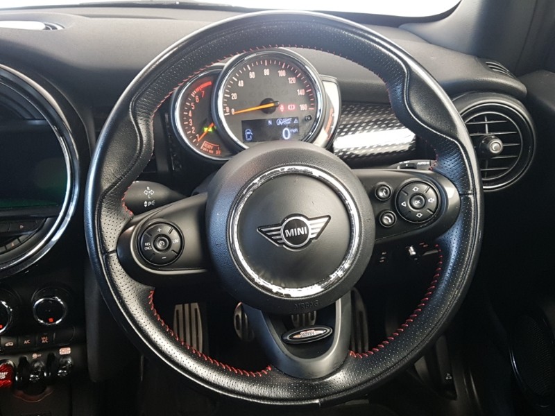 Used MINI Cooper 2018 for sale - 76195723: Photo 10