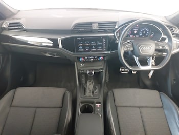 Used Audi Q3 2023 for sale - 79070522: Photo