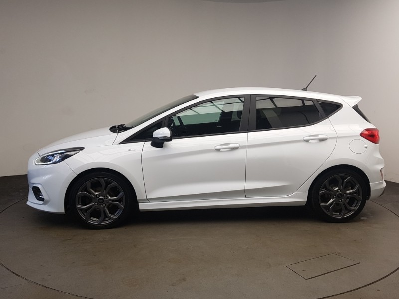 Used Ford Fiesta 2017 for sale - 76614244: Photo 4