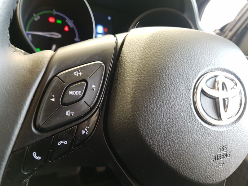 Used Toyota C-HR 2023 for sale - 77656964: Photo 14