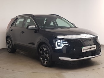 2023 - 150kW 2 65kWh 5dr Auto