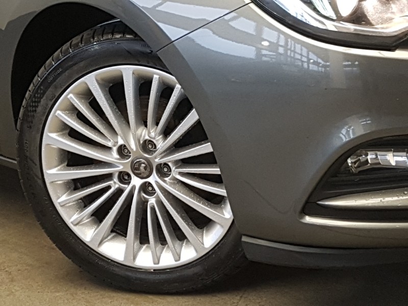 Used Vauxhall Astra 2018 for sale - 77702315: Photo 9