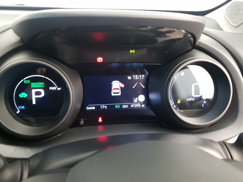 Used Toyota Yaris Cross 2022 for sale - 76120901: Photo 11