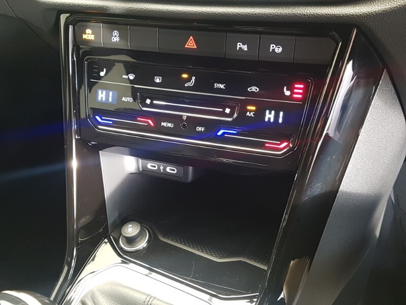 Used Volkswagen T-Roc 2025 for sale - 77024659: Photo 18