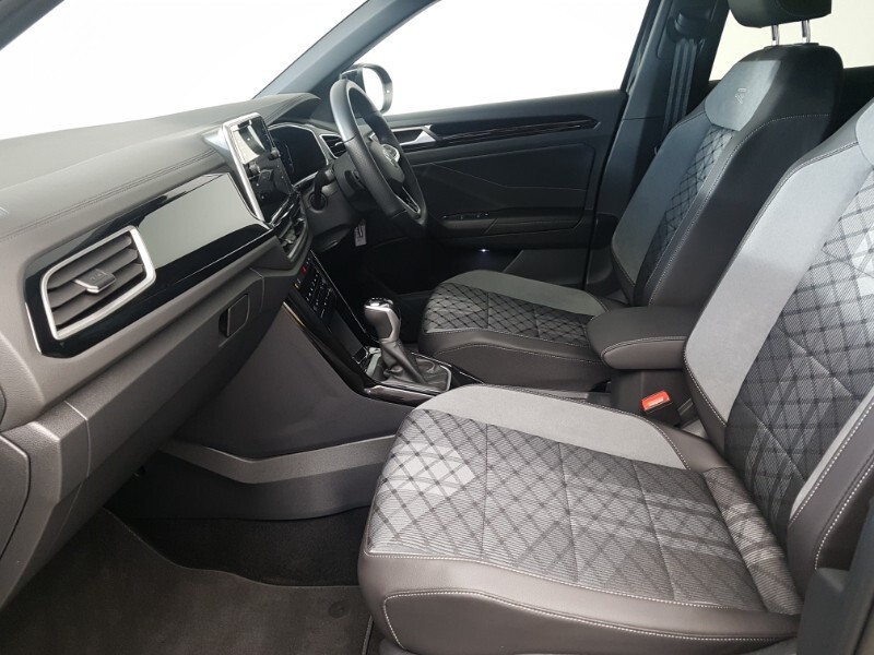 Used Volkswagen T-Roc 2025 for sale - 77024659: Photo 5