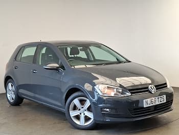 Used Volkswagen Golf 2016 for sale - 79618719: Photo