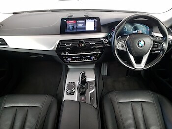 Used BMW 5 Series 2018 for sale - 77448915: Photo