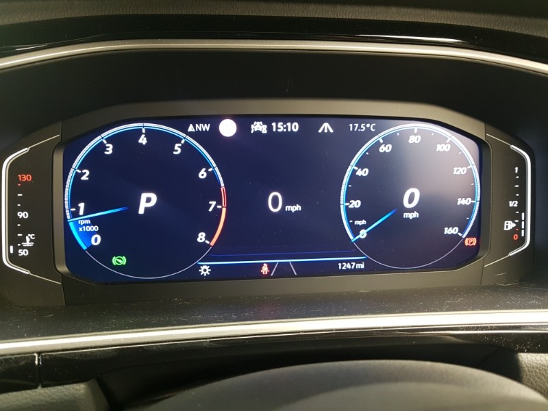 Used Volkswagen T-Roc 2024 for sale - 76120931: Photo 11