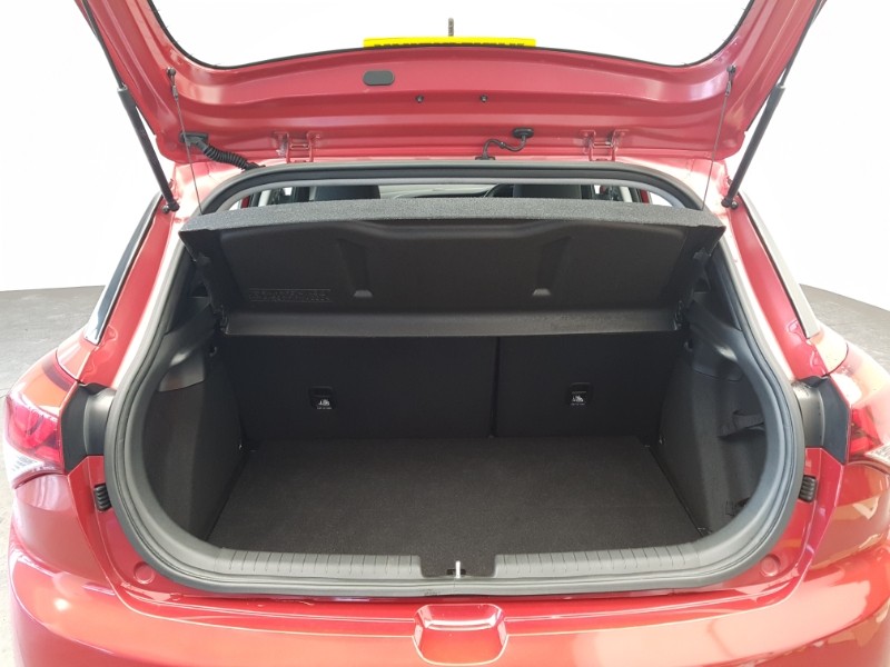 Used Hyundai i20 2017 for sale - 78147584: Photo 8