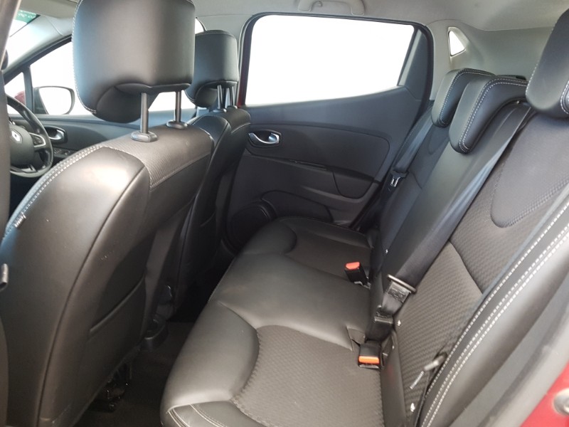 Used Renault Clio 2017 for sale - 76925299: Photo 6