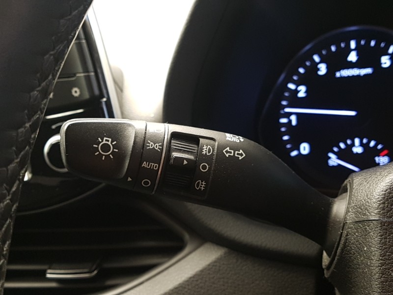 Used Hyundai i30 2018 for sale - 76543592: Photo 17