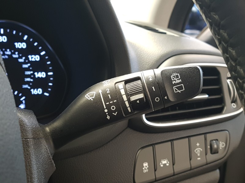 Used Hyundai i30 2018 for sale - 76543592: Photo 18