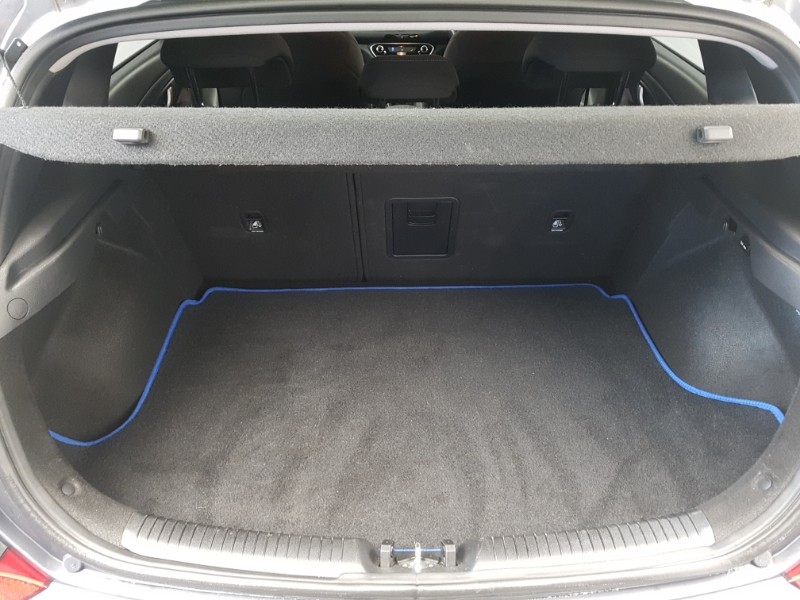 Used Hyundai i30 2018 for sale - 76543592: Photo 8